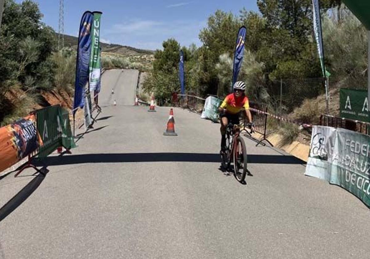 En Fiñana, donde empieza la Sierra, manda el gravel | Ideal
