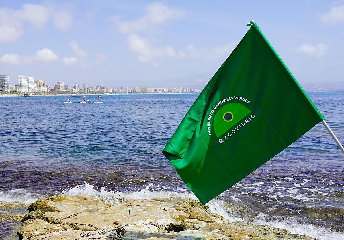 Casi 700 hosteleros de Almería y 11 municipios competirán para conseguir la Bandera Verde de Ecovidrio