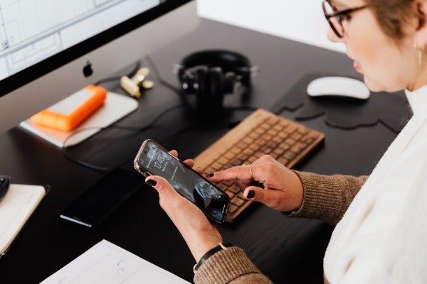 Aviso de Ciberseguridad: revisa tu teléfono ya si no te deja...