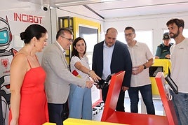 Montilla visita en Salobreña la #ExperienciaINCIBE para impulsar la ciberseguridad ciudadana