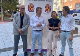 Manuel Fernández, Julio Millán, María del Carmen Angulo y Luis García.