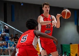 El gigante canadiense Olivier Rioux, durante el partido ante Mali.