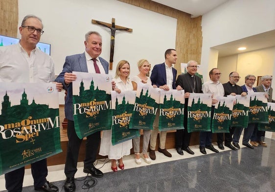 Presentación del acto en la Diócesis de Jaén.