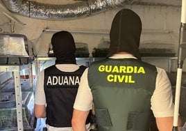 Guardia Civil y Servicio de Vigilancia Aduanera de la Agencia Tributaria en el operativo