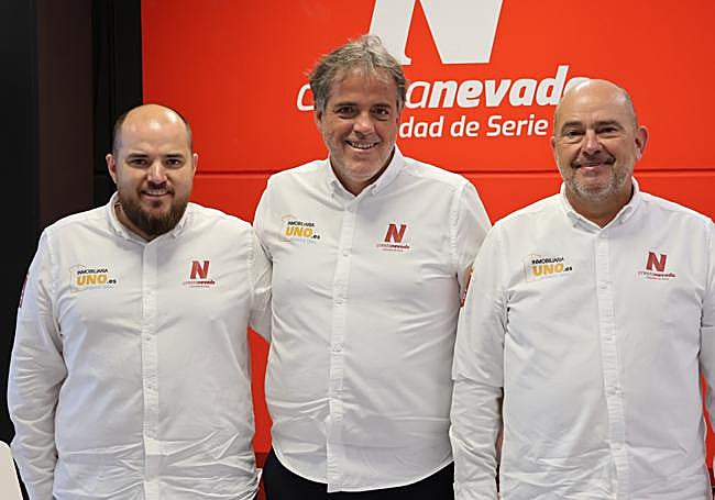 Presentación del equipo granadino de cara al Rally Dakar 2026.
