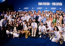 Foto de familia del PP de Jaén en el Congreso Nacional del PP de Madrid.