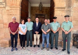 Autoridades participantes en la junta local de seguridad celebrada en Baños de la Encina.
