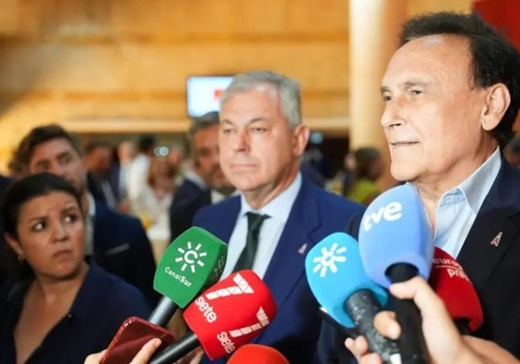 La Junta incide en que va «de la mano» de la UGR en el Grado de IA con una apuesta «estratégica»