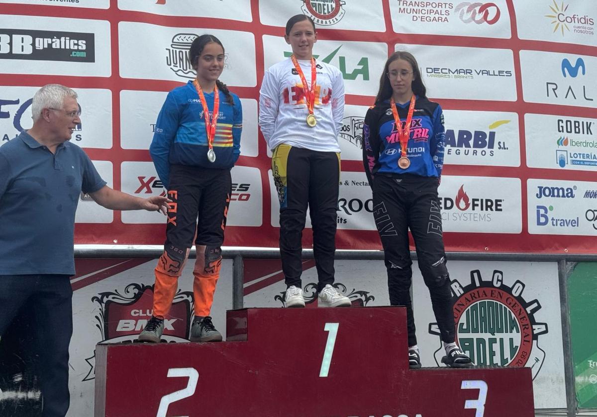 Leire, en lo alto del podio.