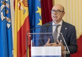 El rector de la Universidad de Granada (UGR), Pedro Mercado, en una imagen de archivo.