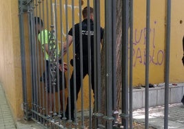 Momento de la detención del presunto ladrón.