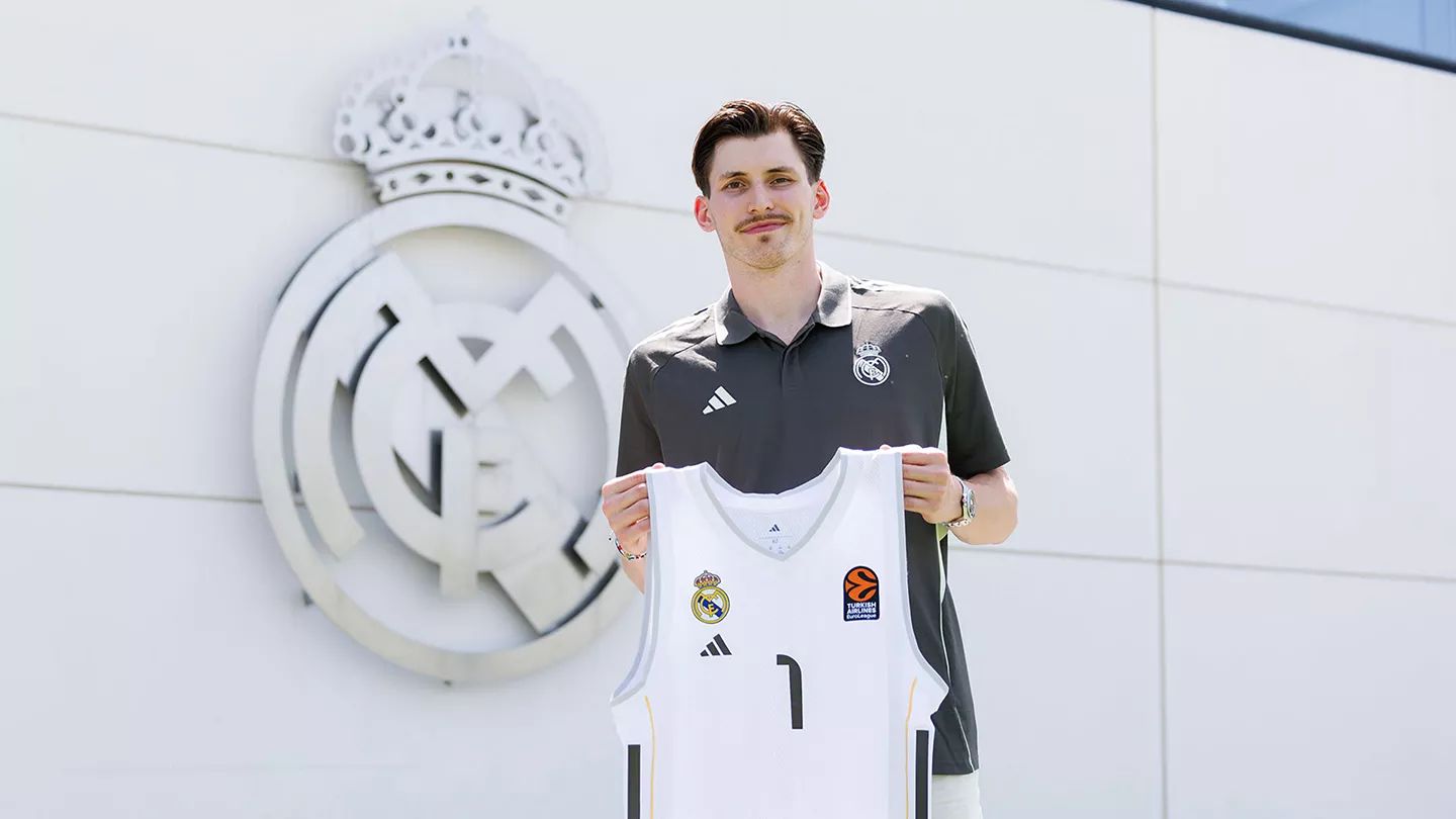 David Kramer, presentado por el Real Madrid.