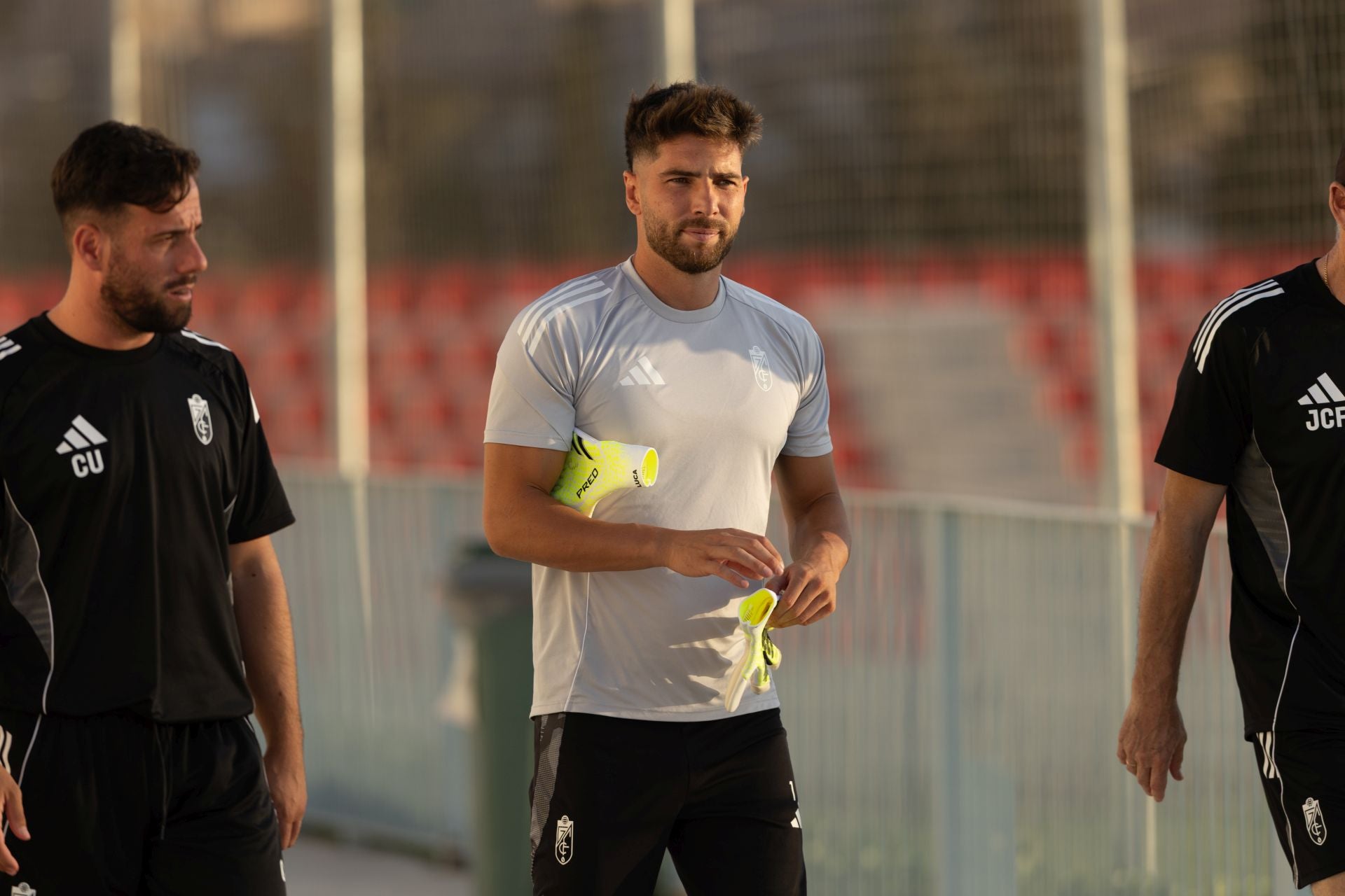 El primer entrenamiento de la pretemporada del Granada, en imágenes