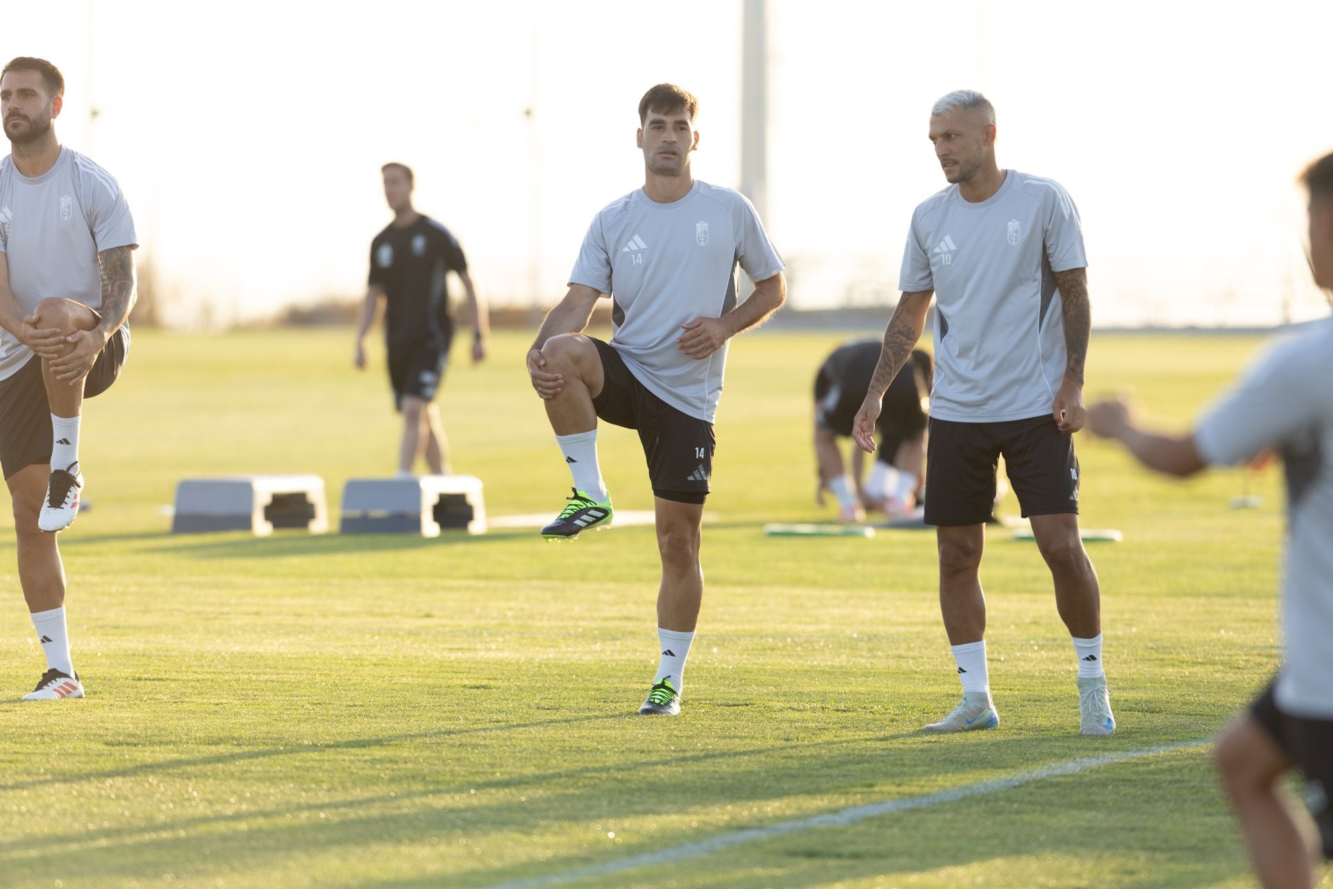 El primer entrenamiento de la pretemporada del Granada, en imágenes