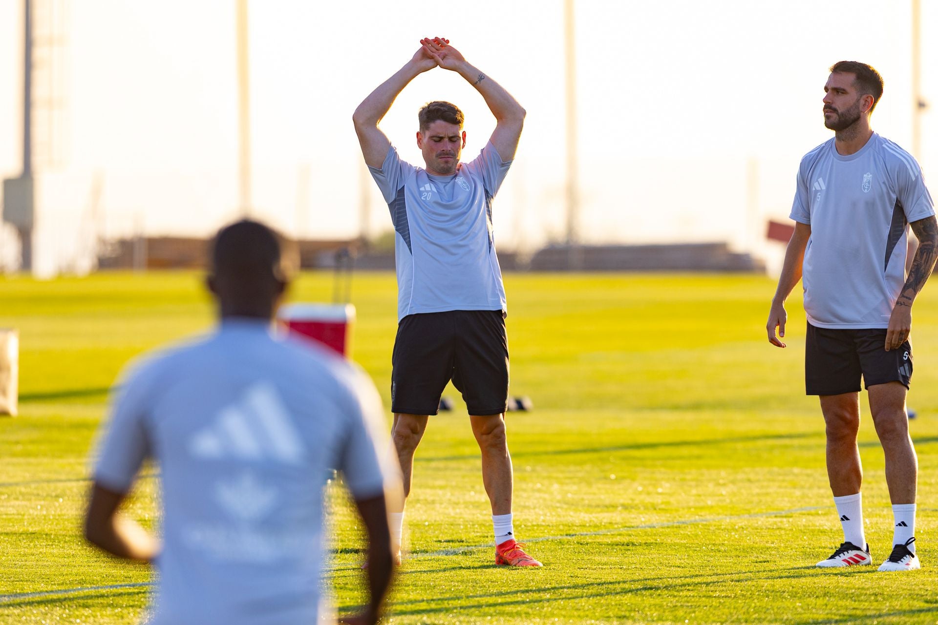 El primer entrenamiento de la pretemporada del Granada, en imágenes