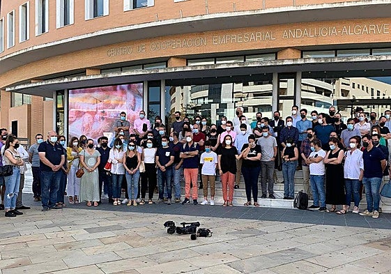 Concentración en Huelva por el crimen machista en Marmolejo.