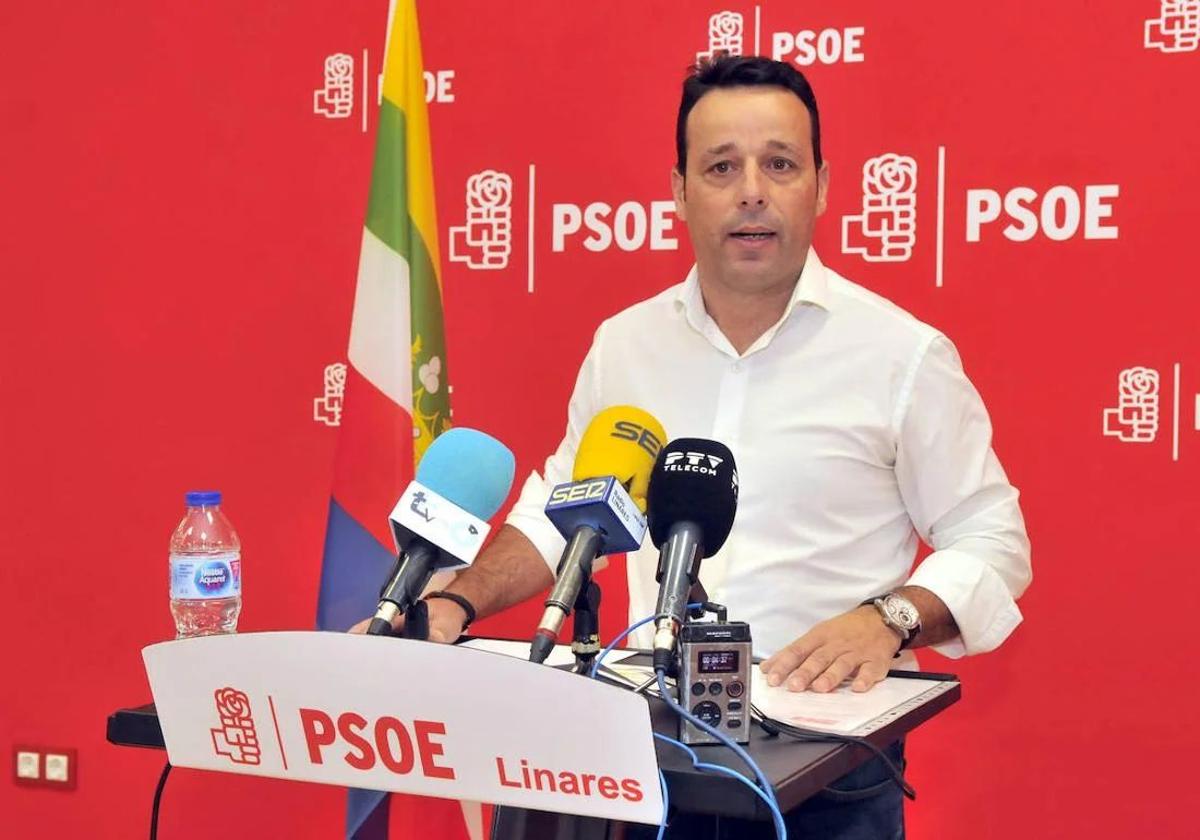 Javier Perales.