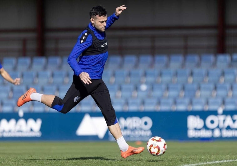 El Granada encarrila el acuerdo con José Arnáiz