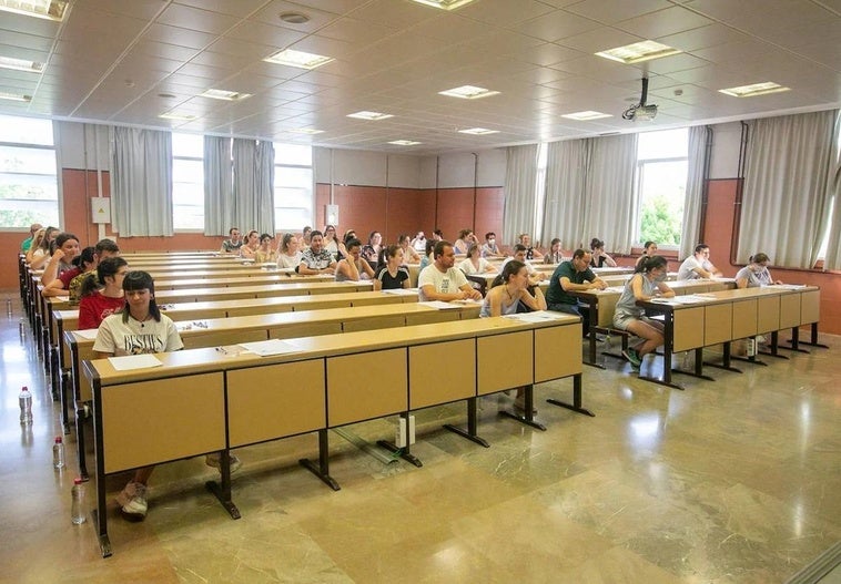 Los opositores denuncian evaluaciones «obsoletas» y «mala praxis» en la corrección