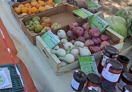 Los mercados de productos ecológicos tienen lugar una vez al mes en la capital