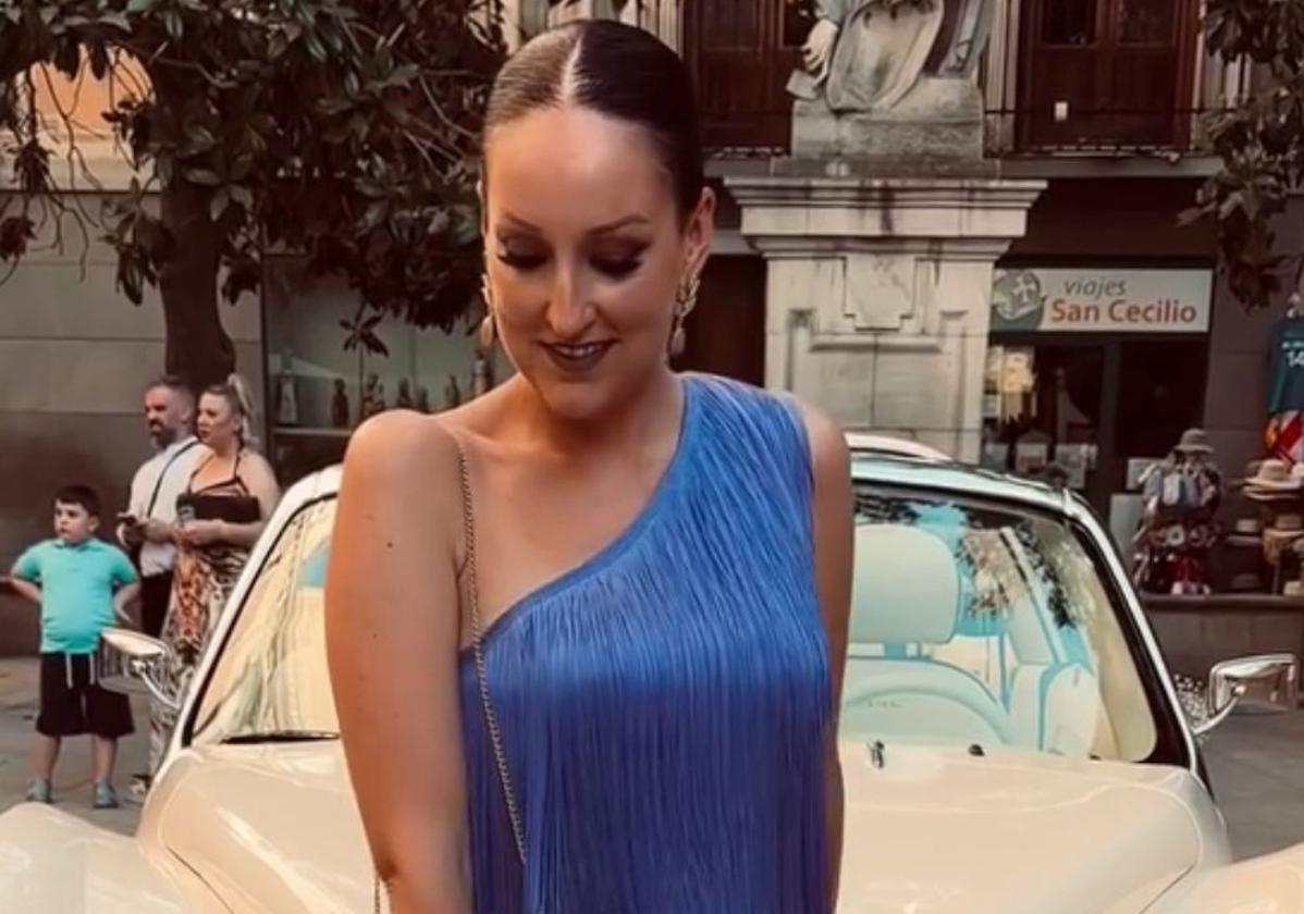 'Los Vestidos de Ana' es una tienda que vende prendas de fiesta y ropa de diario