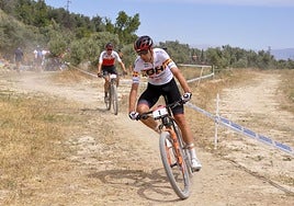 David Valero recorre el circuito al que da nombre en Baza, en una imagen de archivo.