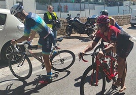 Dos participantes, en plena transición.