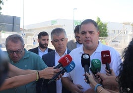 Víctor Torres, parlamentario socialista.