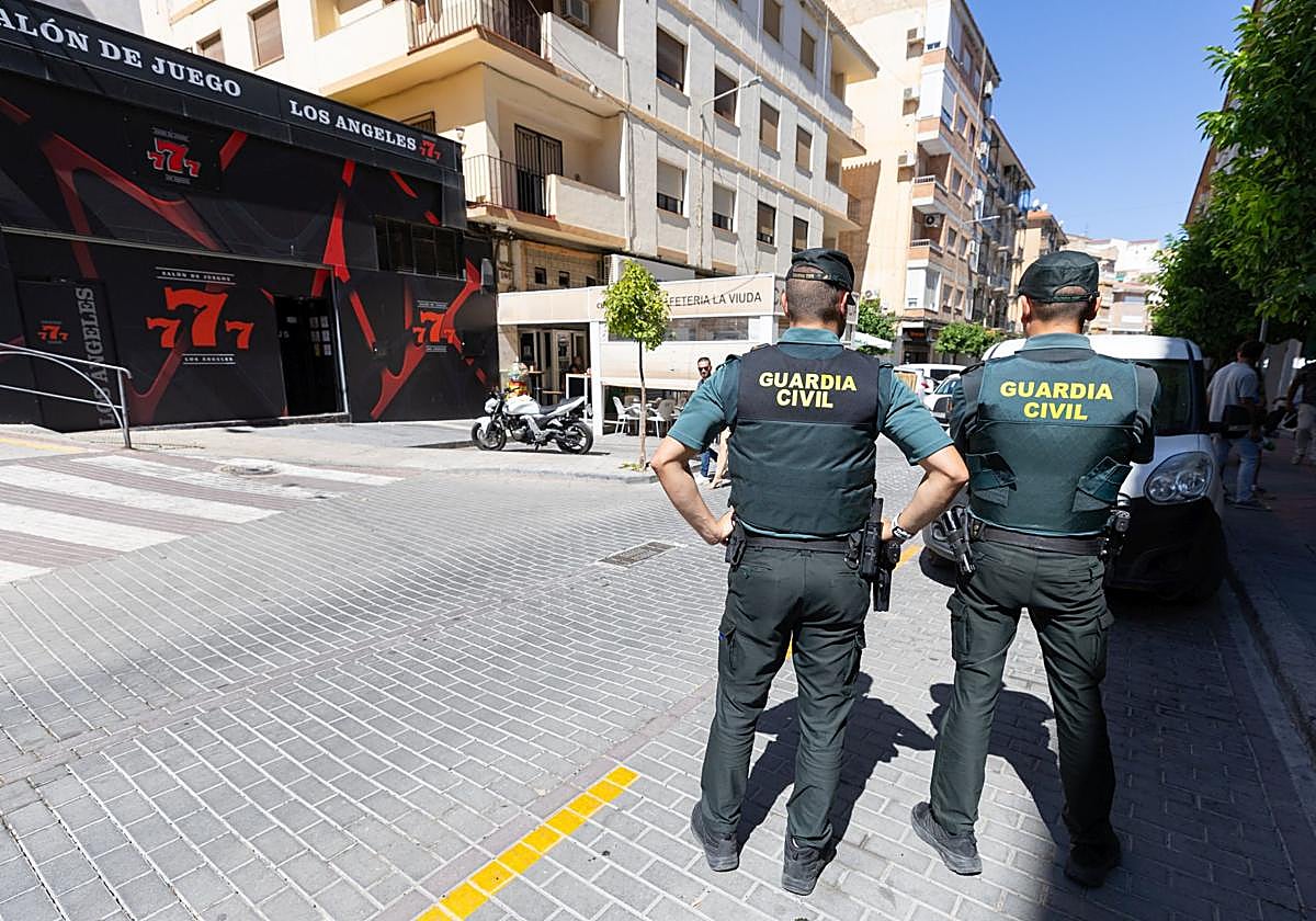 Guardia Civil en el lugar donde se produjo la reyerta.