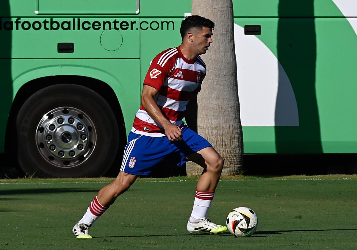 Pau Casadesús, durante el duelo contra el Orlando Pirates.