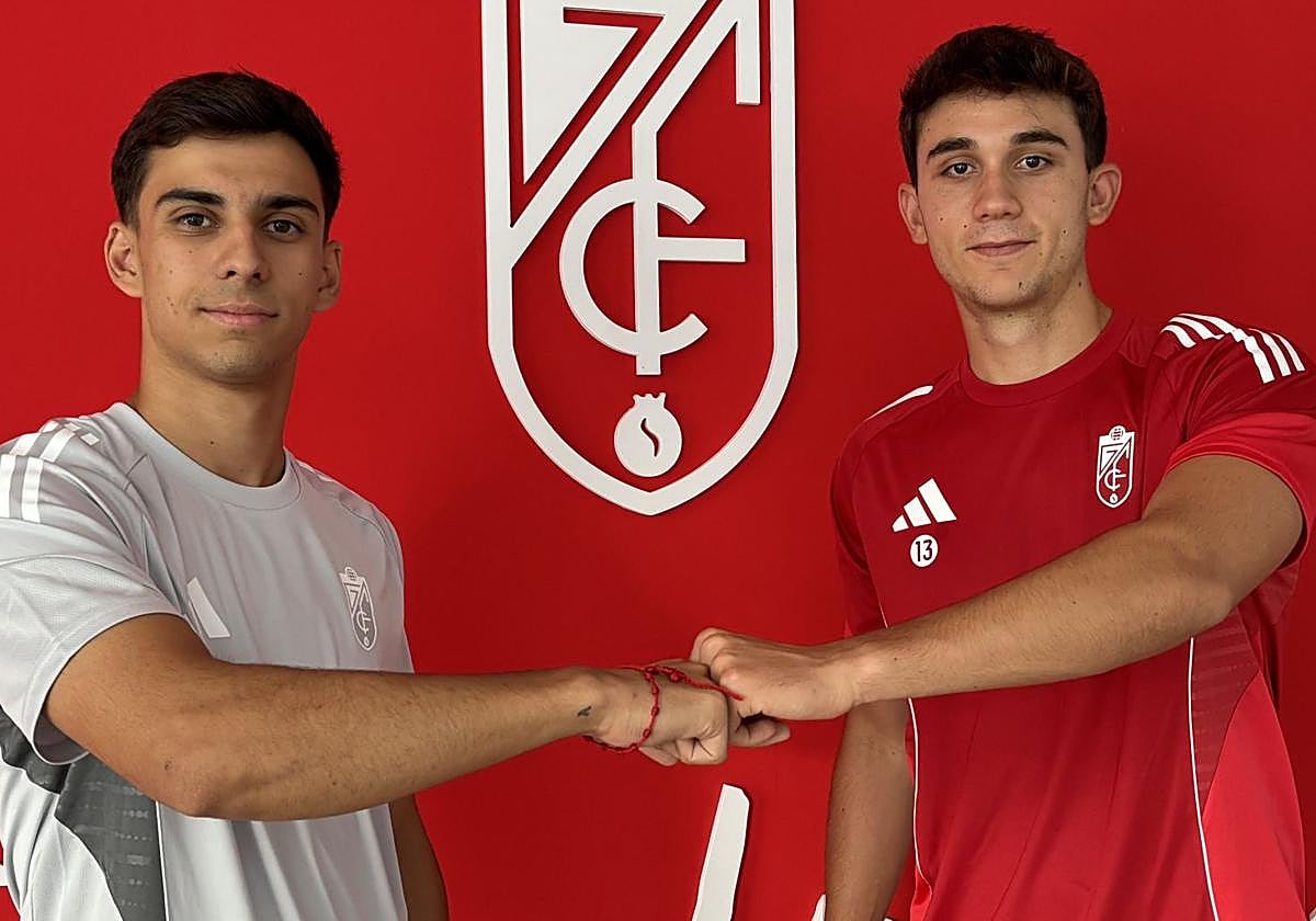 Mauro e Iker García celebran sus renovaciones.