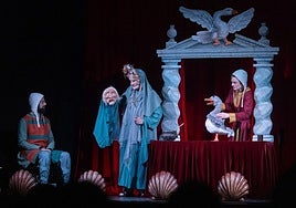 Un momento del nuevo montaje de Claroscuro Teatro.