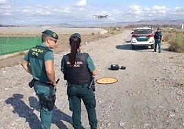 Encuentran el cuerpo sin vida de un hombre en Villaricos tras arrastrar su coche la riada