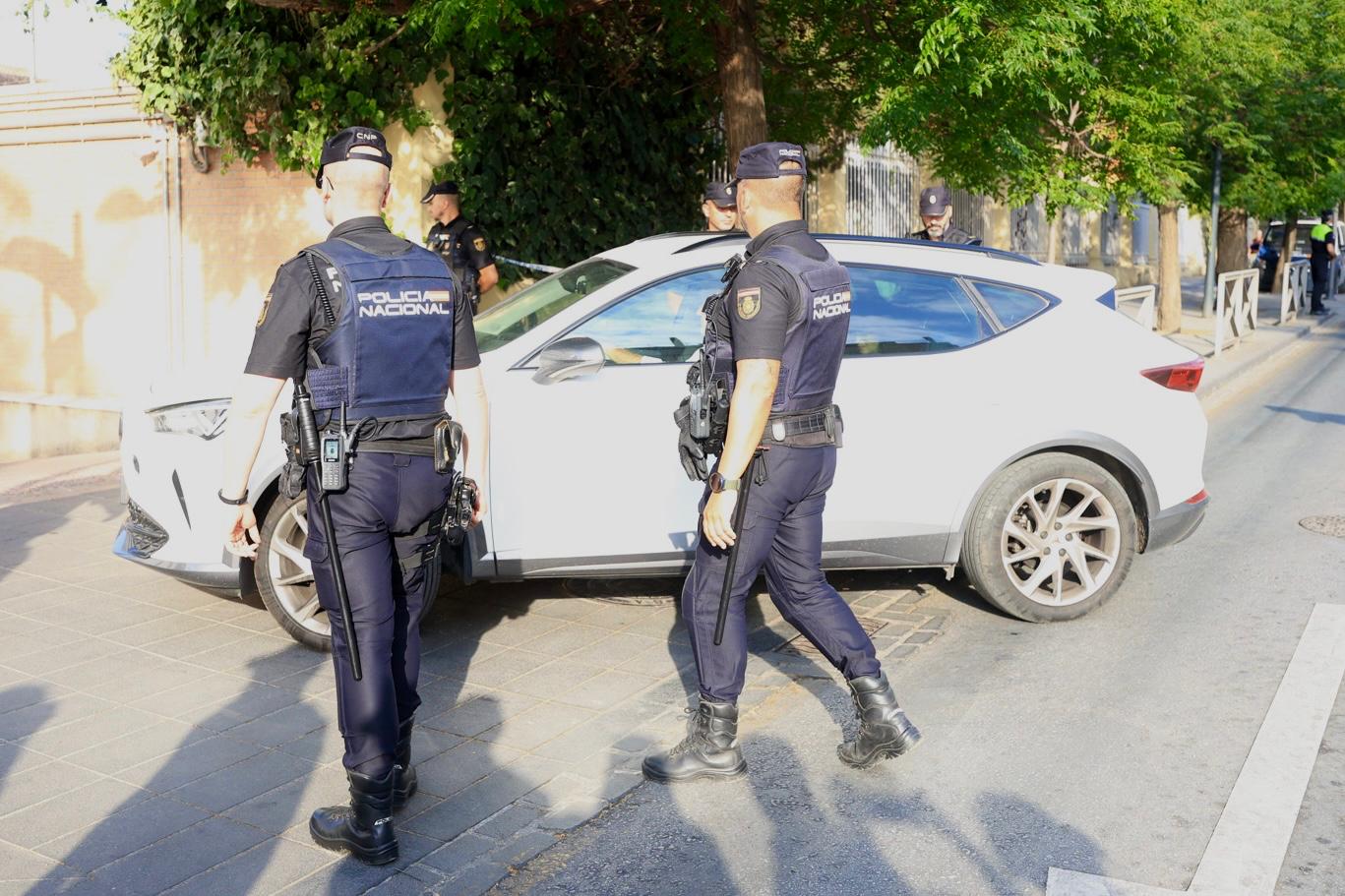 Las imágenes de Juana Rivas y Arcuri en los juzgados de La Caleta