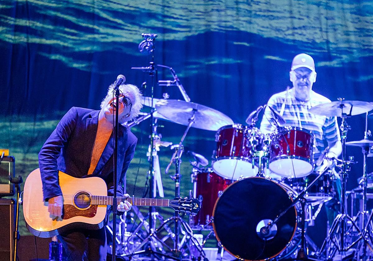 La banda británica embelesa al Palacio de Congresos.