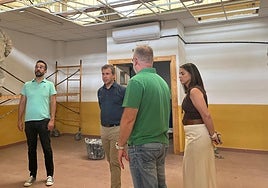 Visita de Ángeles Díaz de la Torre y Julio Millán a las obras.