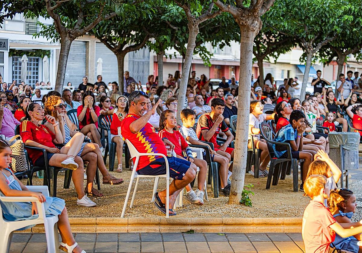Los habitantes de Huéscar se lamentan con la derrota.