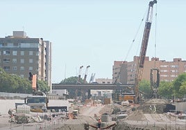 Arena, polvo y trabajo a destajo permiten que se llegue al 60% de la ejecución del túnel.
