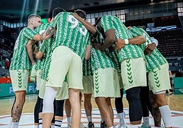 Los jugadores del Baloncesto Sevilla la temporada pasada.