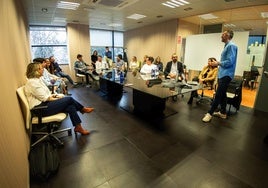 Reunión en la sede de Trevenque en Granada