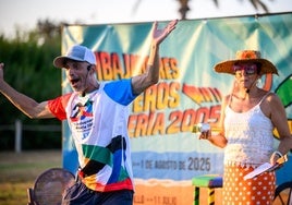 El espíritu de Almería 2005 revive en las playas con los 'Embajadores Playeros'
