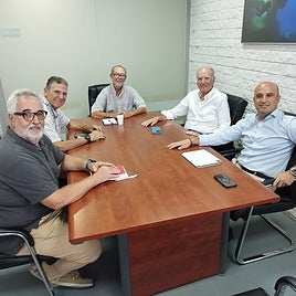 La Mesa del Tren pide a Diputación trabajo conjunto para mejorar la movilidad de la provincia