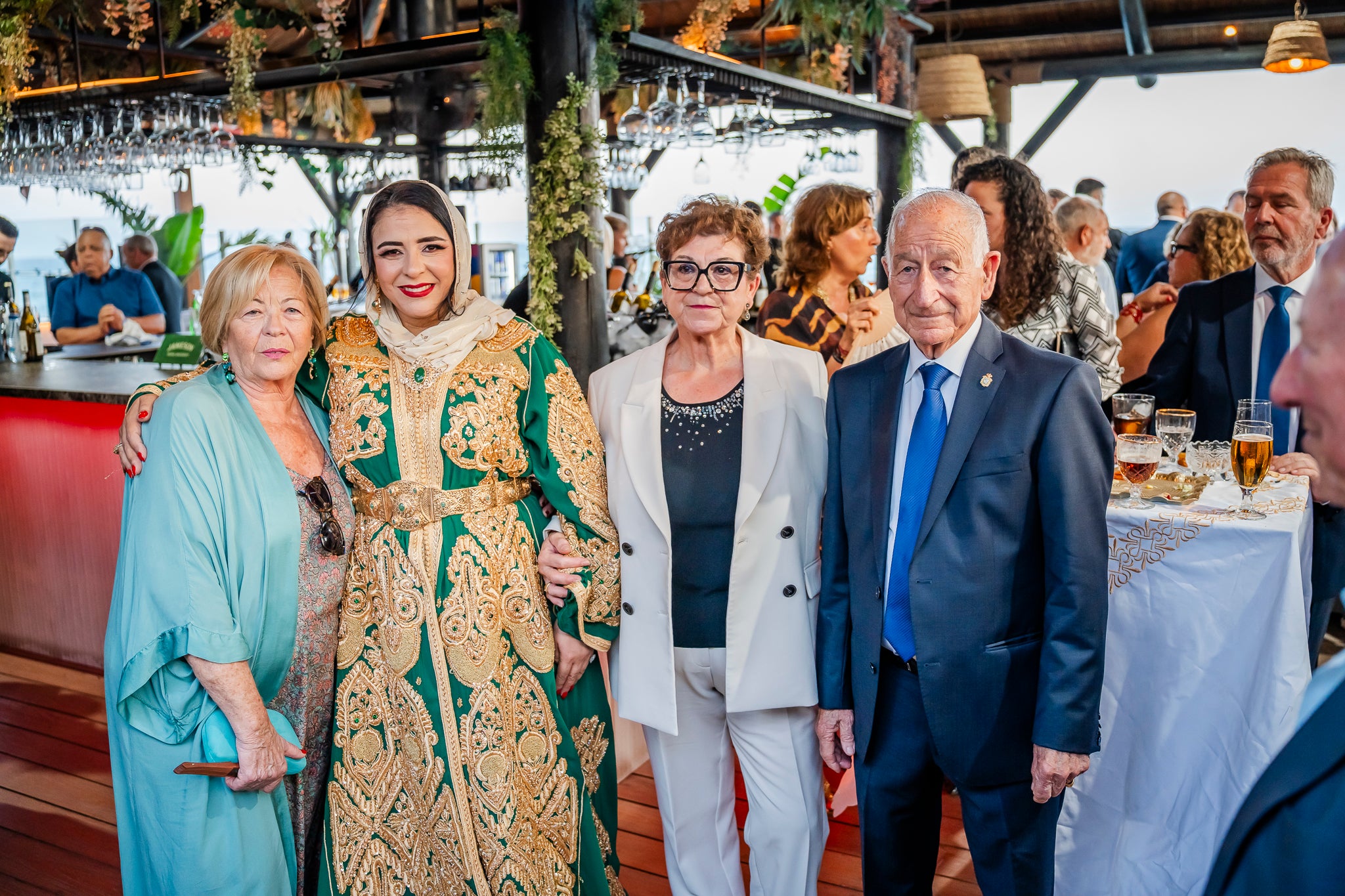 El abrazo entre las orillas de Alborán