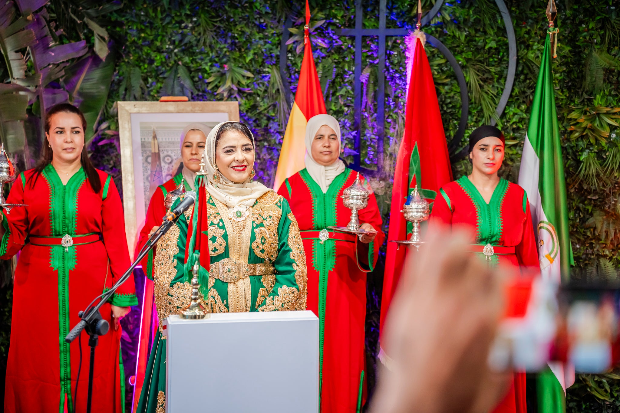 El abrazo entre las orillas de Alborán