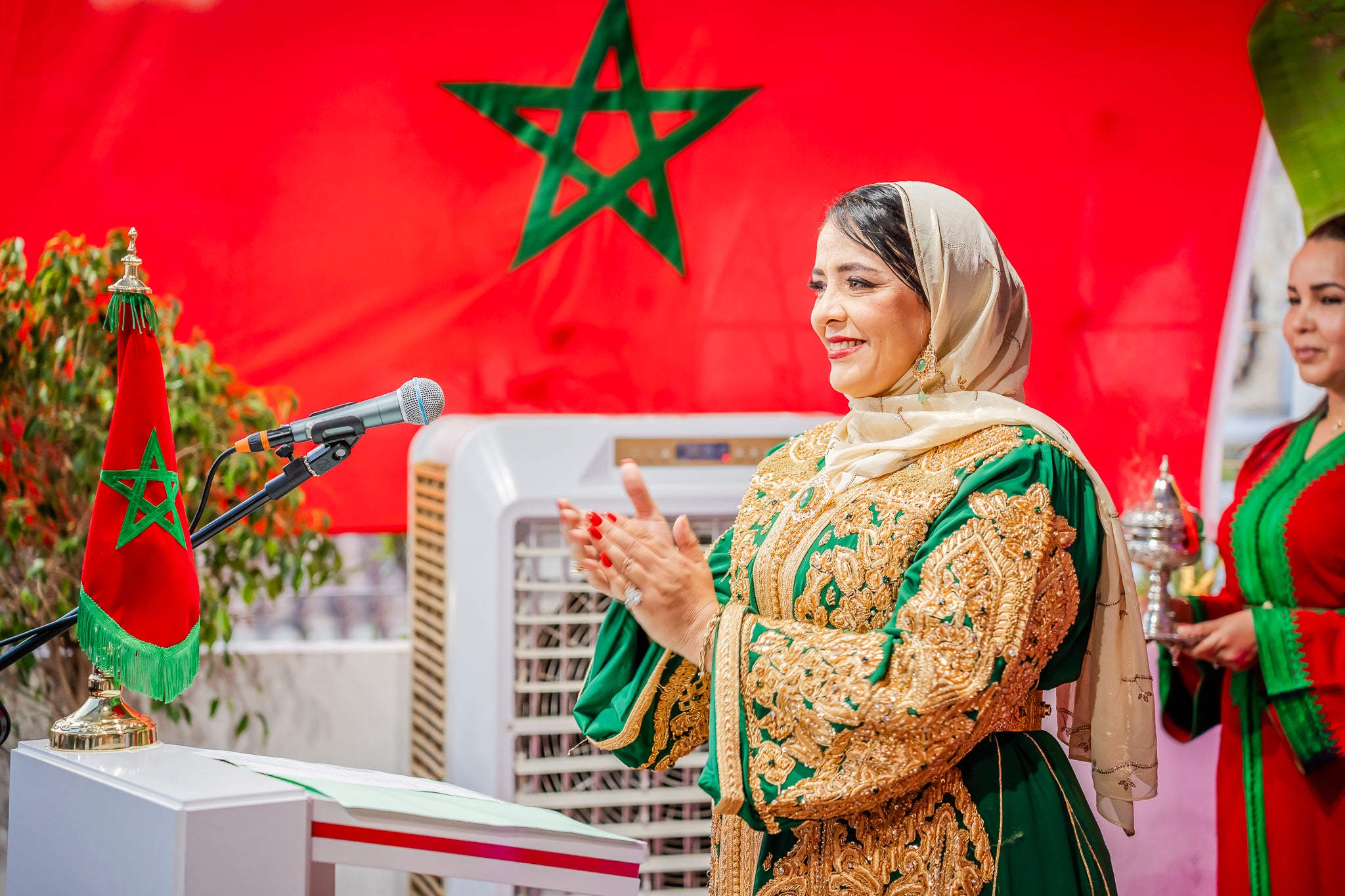El abrazo entre las orillas de Alborán