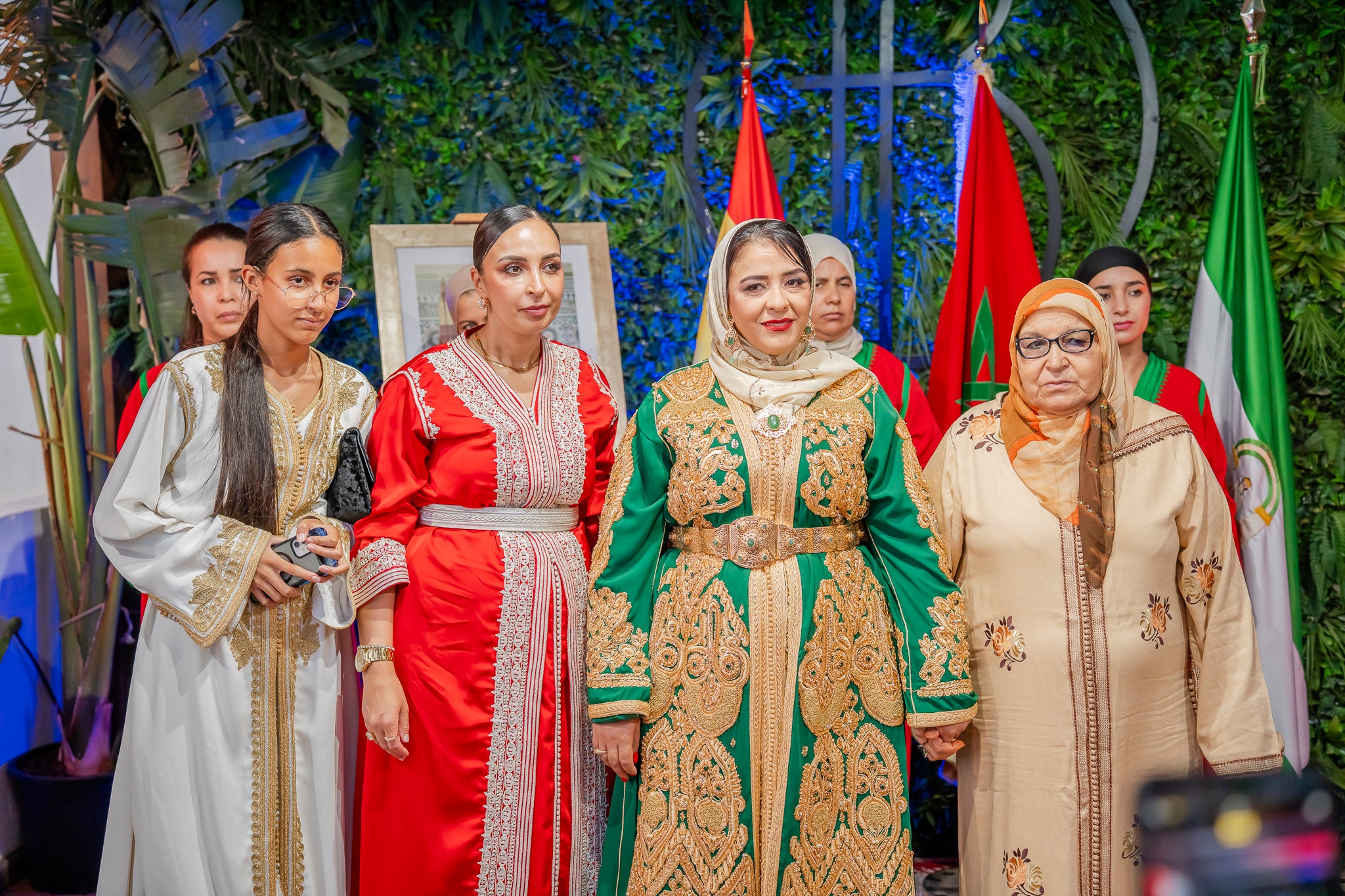 El abrazo entre las orillas de Alborán