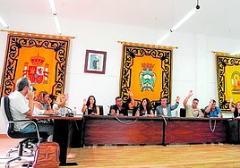 El Pleno tuvo lugar este jueves en el Consistorio de Carboneras.