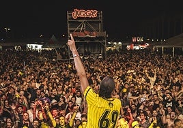 Grandes actuaciones y una asistencia masiva en la primera jornada del XII The Juergas Rock