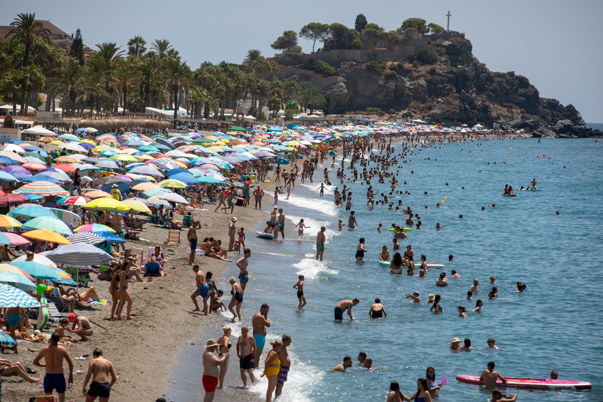 Primer fin de semana de agosto a reventar en Almuñécar