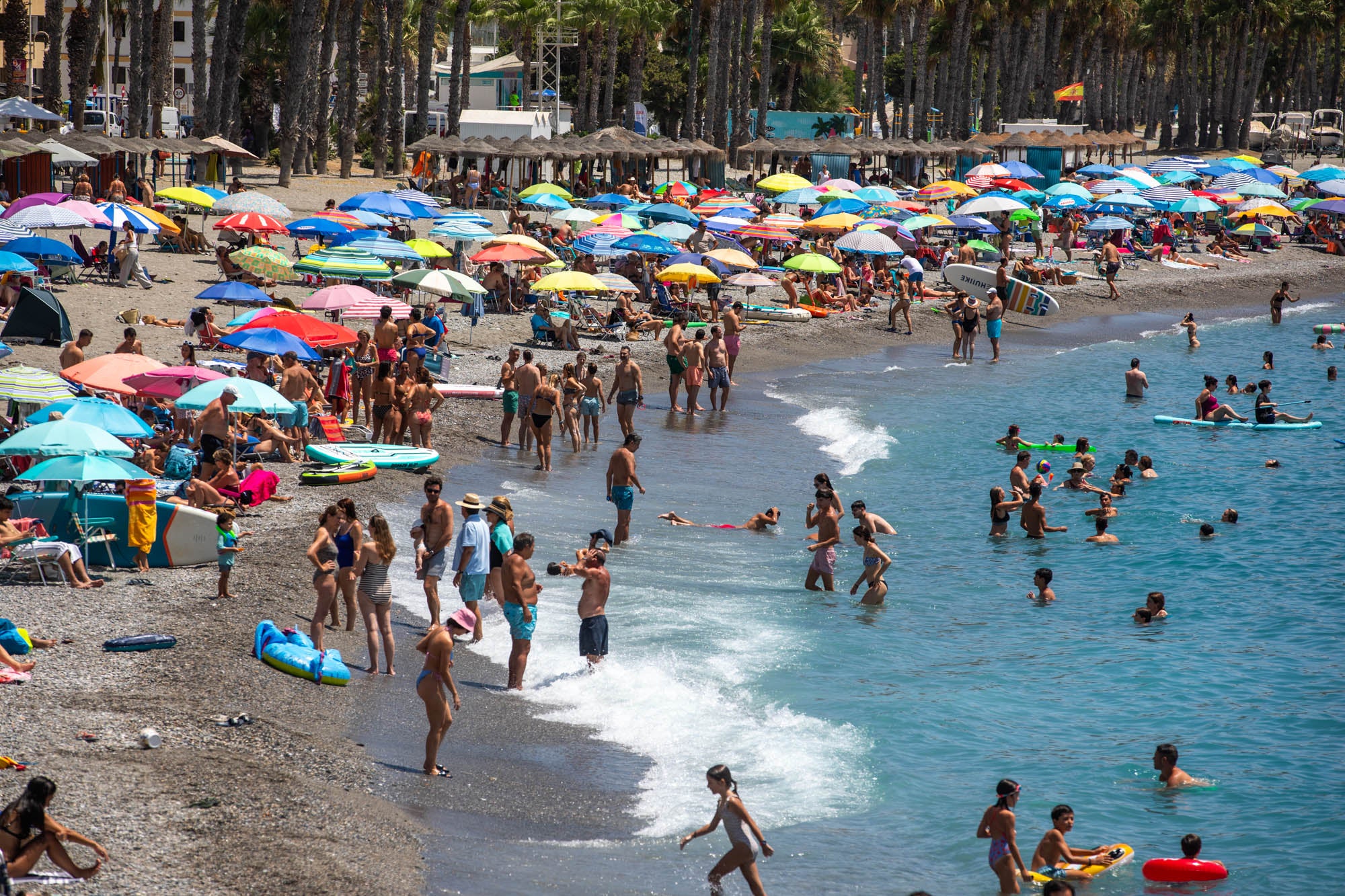 Primer fin de semana de agosto a reventar en Almuñécar